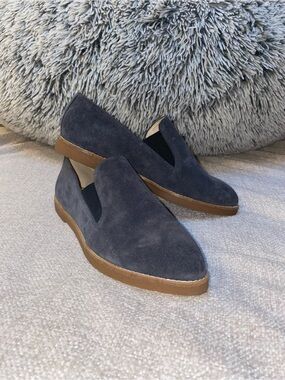 Nine West Quinko Suede Pointed Toe Slip-On Loafers Gray Size 8 Preppy
